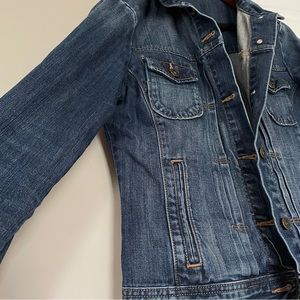 Gap women’s denim jacket